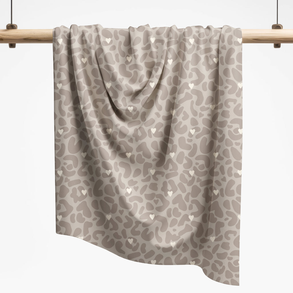 Leo big heart #07 | Katzengold Designs